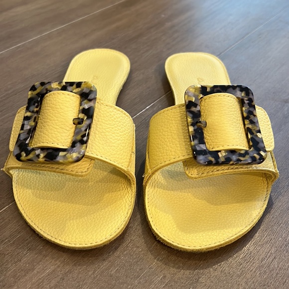 Definery Loop Sandal in Mimosa. - Picture 2 of 5